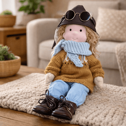 ELORA – Muñeca Waldorf Hecha a Mano de Algodón para Juego Creativo