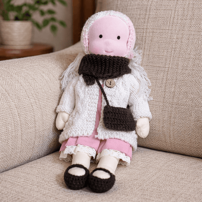 ELORA – Muñeca Waldorf Hecha a Mano de Algodón para Juego Creativo