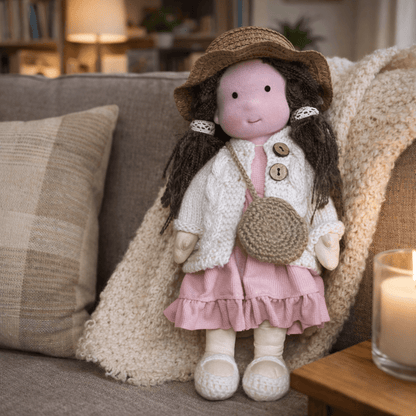ELORA – Muñeca Waldorf Hecha a Mano de Algodón para Juego Creativo