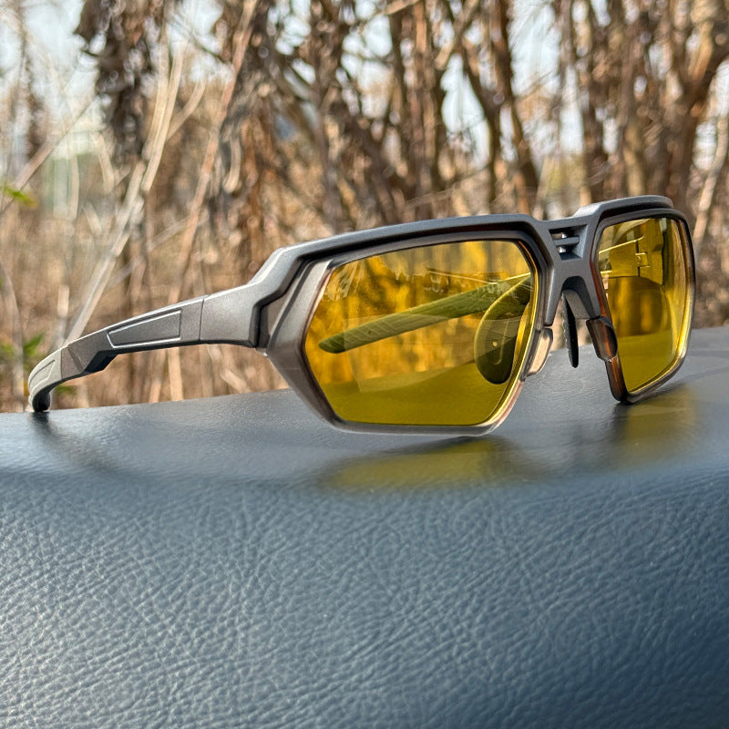 Gafas de sol deportivas fotocromáticas y polarizadas con lentes para visión nocturna y montura táctica envolvente