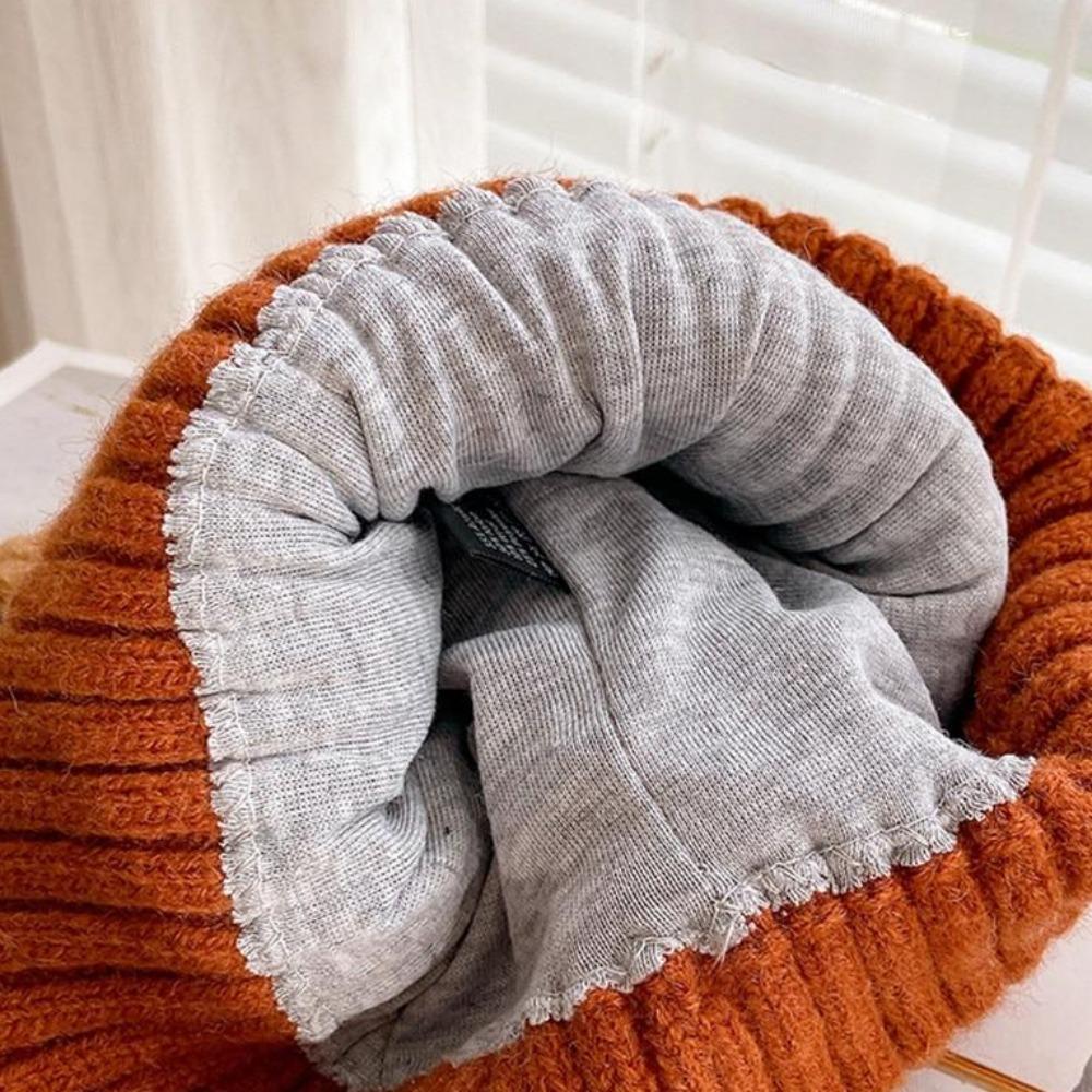 Gorro de Invierno Tejido con Orejas de Gato - PurrWarm