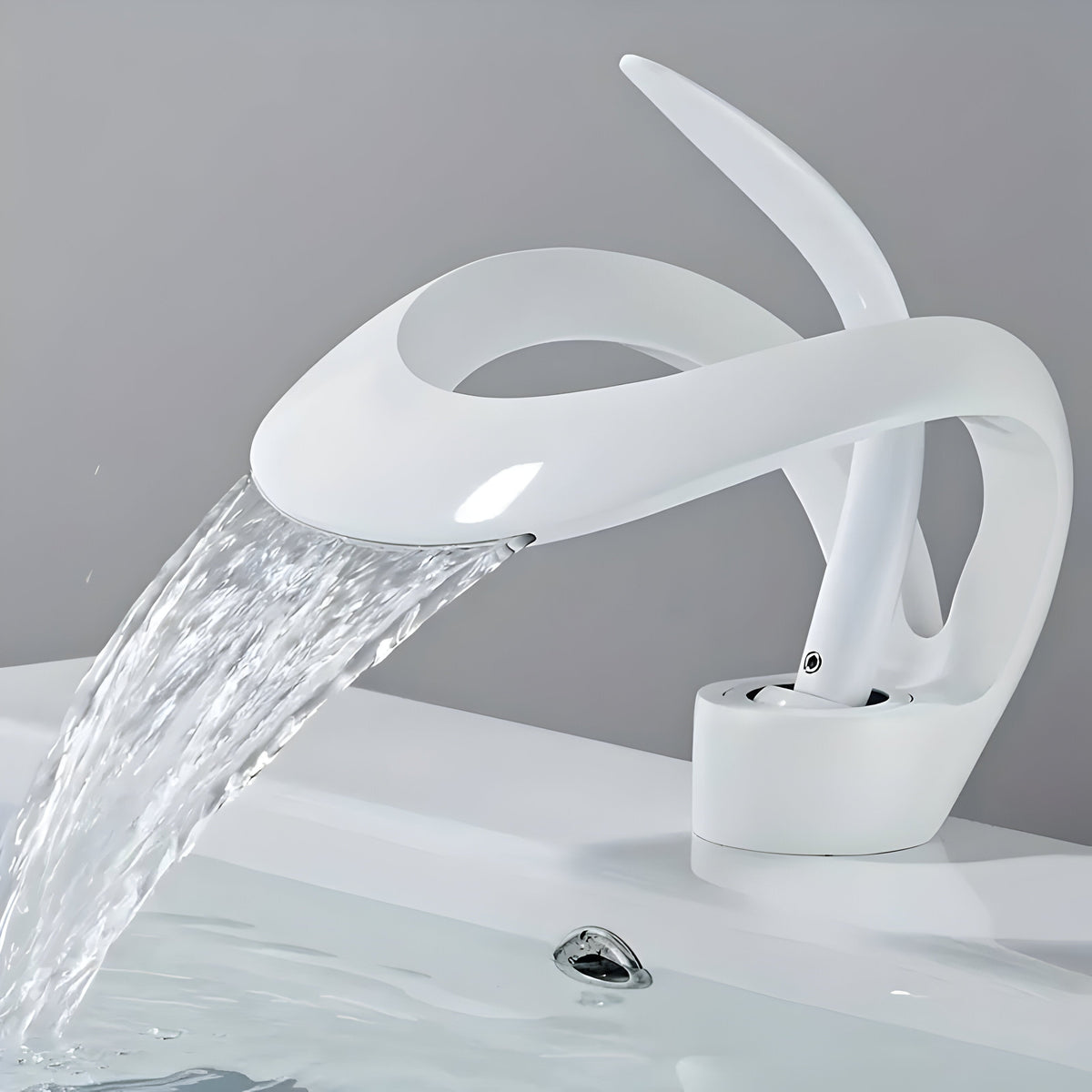 Grifo de lavabo minimalista para baño