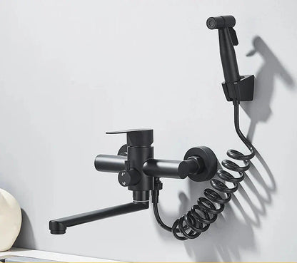 Grifo de Pared para Espacio y Elegancia