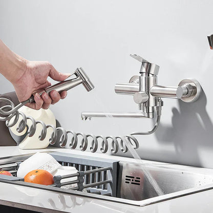 Grifo de Pared para Espacio y Elegancia