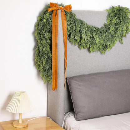 Guirnalda de Navidad Ramas de Ciprés Verdes Patrón de Invierno