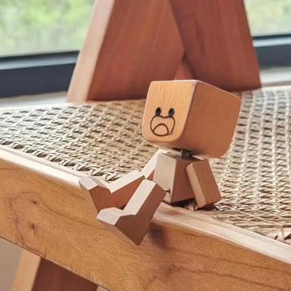 HolzLiora™ - Figura de Madera Hecha a Mano