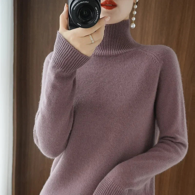 Jersey de cuello alto para mujer en suave lana merina