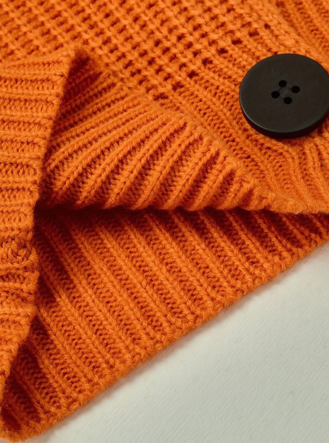 Jersey de punto acanalado holgado para mujer con cuello doblado