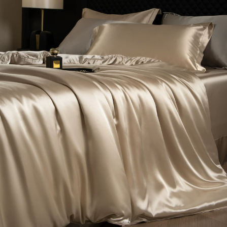 Juego completo de ropa de cama de seda de lujo