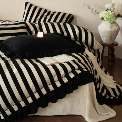 Juego de cama de algodón y lino a rayas con volantes y fundas de almohada