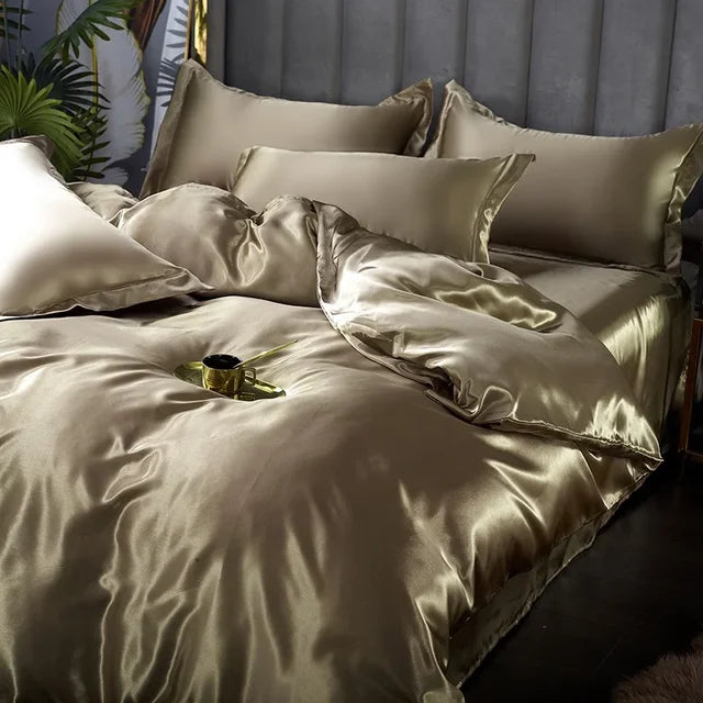 Juego de Ropa de Cama de Seda Satinada de Lujo - SilkElegance