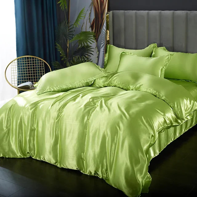 Juego de Ropa de Cama de Seda Satinada de Lujo - SilkElegance