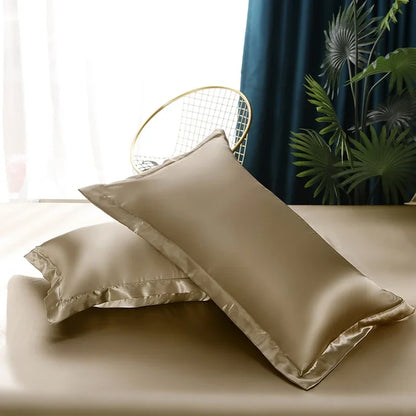 Juego de Ropa de Cama de Seda Satinada de Lujo - SilkElegance