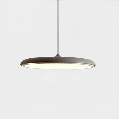 Lámpara Colgante con Forma Simple para Interiores Modernos