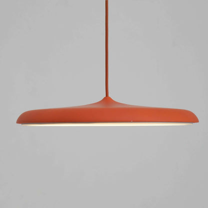 Lámpara Colgante con Forma Simple para Interiores Modernos