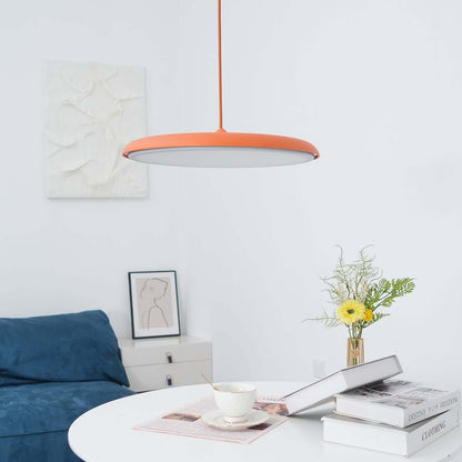 Lámpara Colgante con Forma Simple para Interiores Modernos