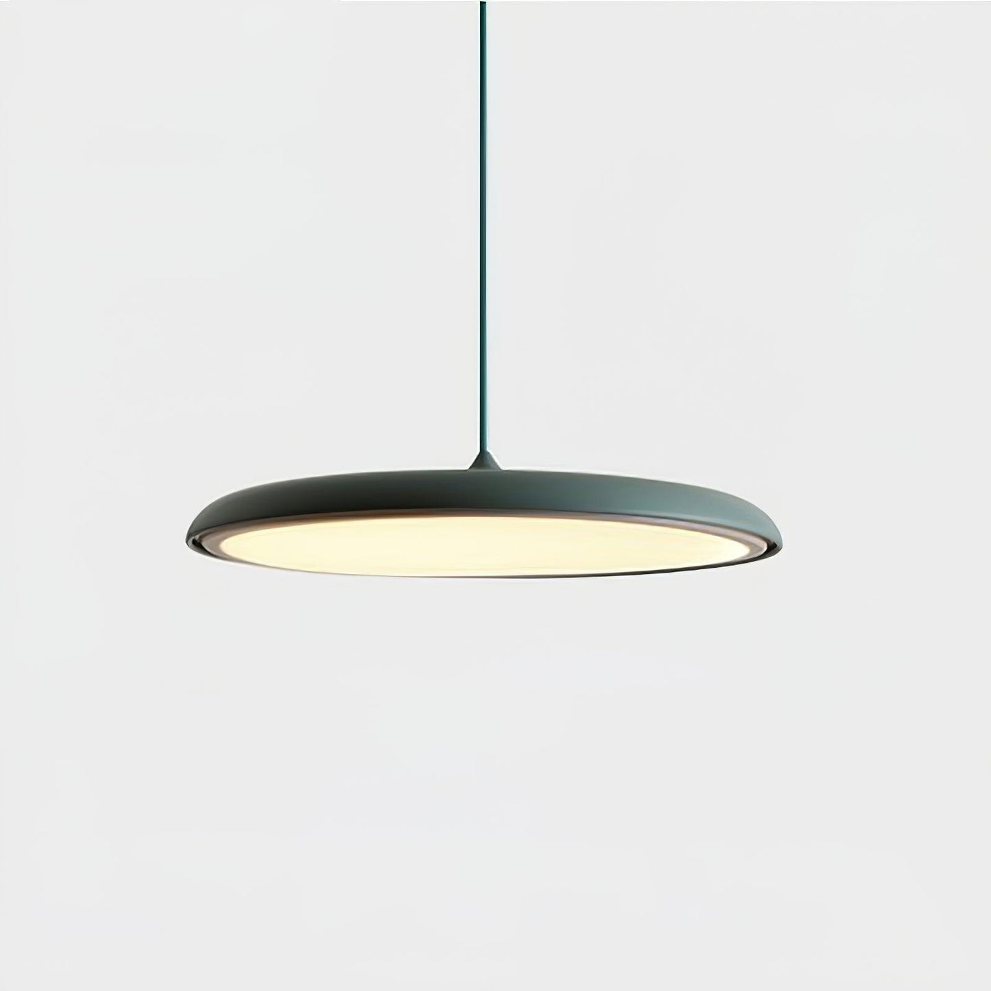 Lámpara Colgante con Forma Simple para Interiores Modernos