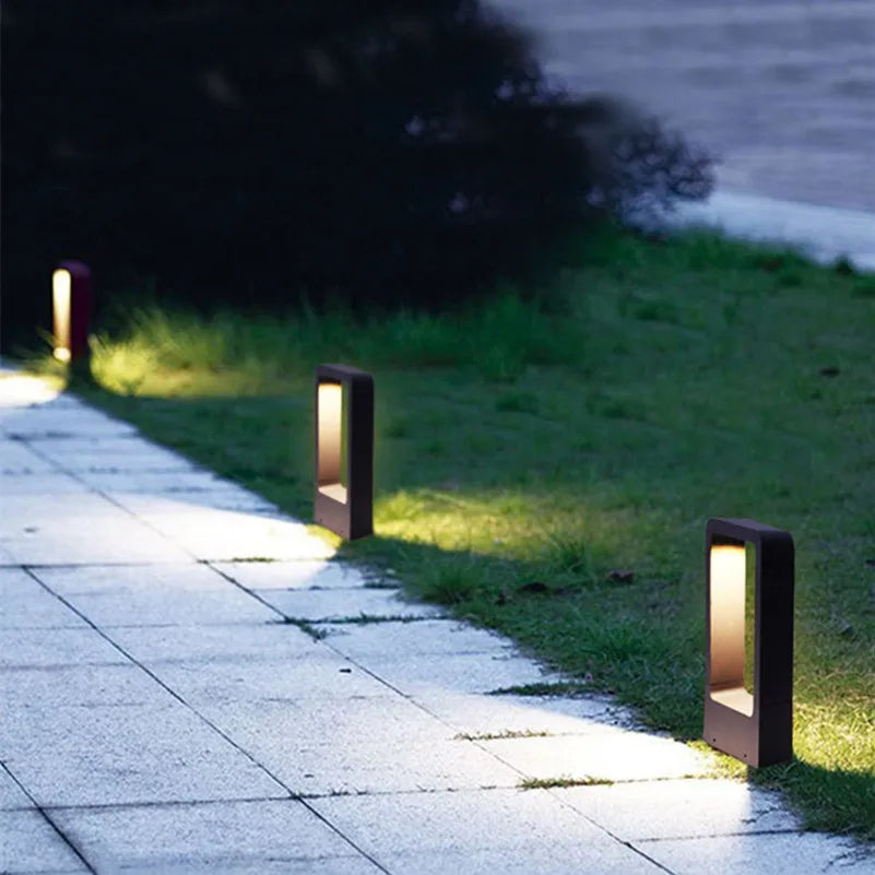 Lámpara de Jardín de Alta Calidad con Montaje Duradero para Uso Exterior