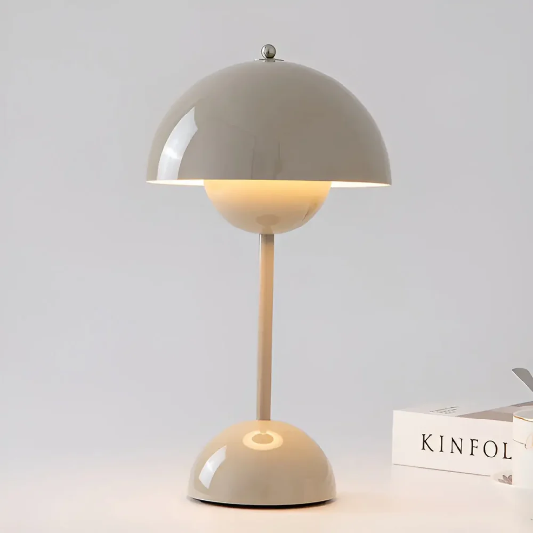 Lámpara de Mesa Escandinava con Toque Luminoso - NordicBeam