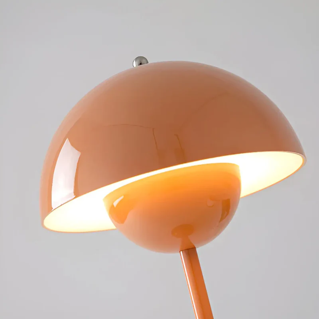 Lámpara de Mesa Escandinava con Toque Luminoso - NordicBeam
