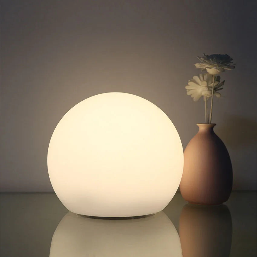 Lámpara de Mesa Inalámbrica LED Esférica Luz Ambiental Recargable | Zenari