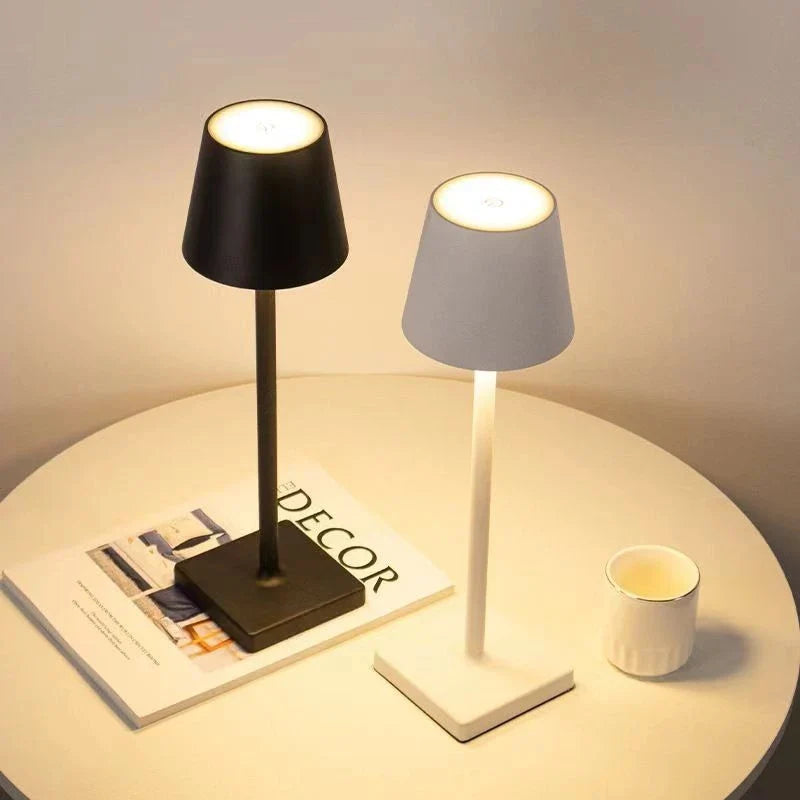 Lámpara de Mesa LED Portátil Regulable - LumiAura