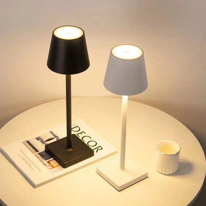 Lámpara de Mesa LED Portátil Regulable - LumiAura