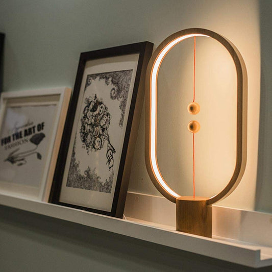 Lámpara de Mesa Moderno Balance con Diseño de Interruptor Flotante