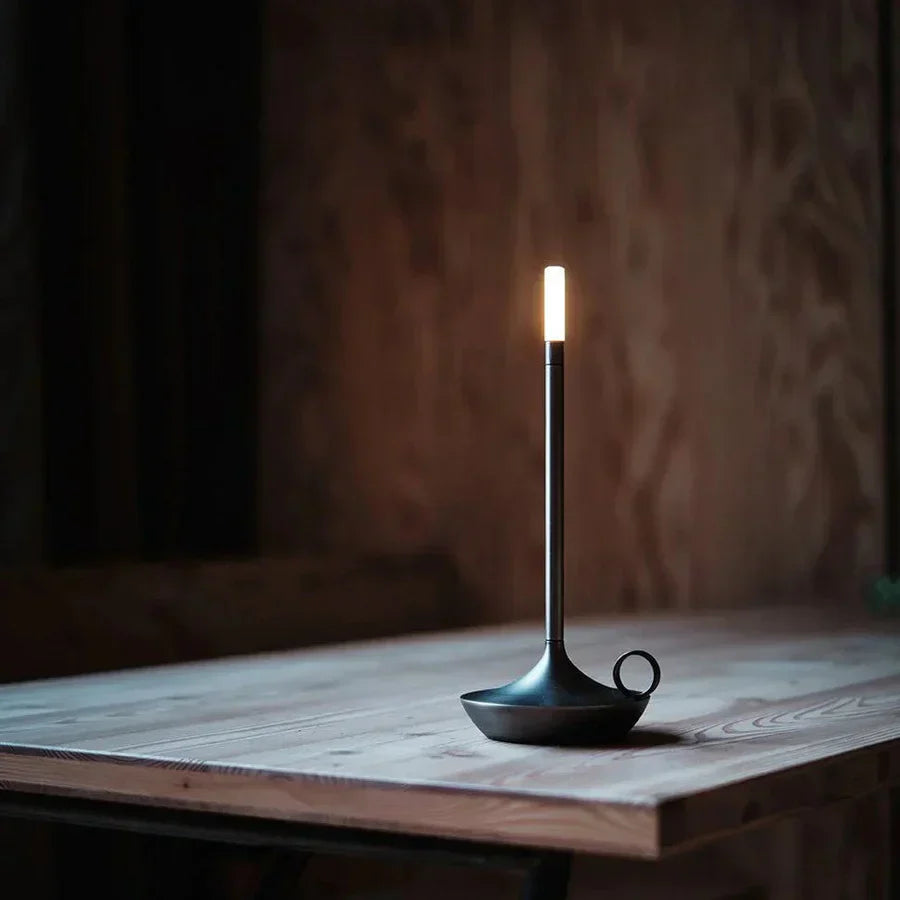 Lámpara de Mesa Sutil - Aurelia