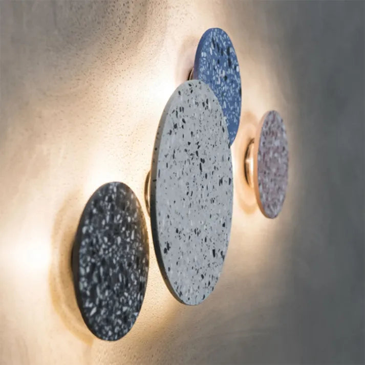Lámpara de Pared Escandinava Combinación Única de Terrazzo y Luz Cálida