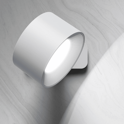 Lámpara de Pared Inalámbrica – Iluminación LED Ajustable 360° y Recargable (USB)
