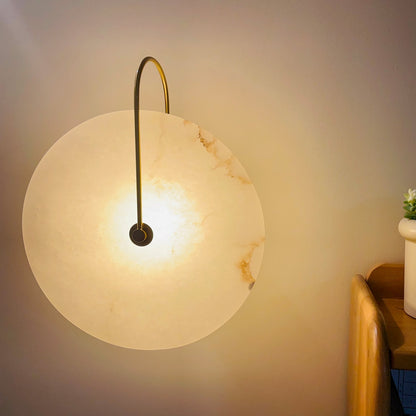 Lámpara de Pared LED de Alabastro – Elegancia y Calma en la Luz