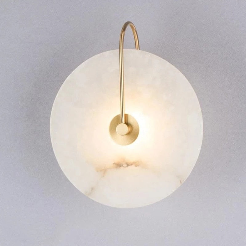 Lámpara LED de lujo con acabado de mármol para interiores elegantes