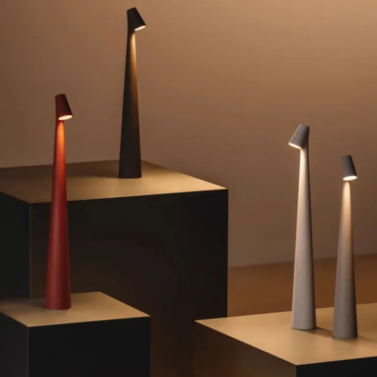 Lámpara de ambiente LED inalámbrica de diseño nórdico minimalista para lectura y mesa de comedor