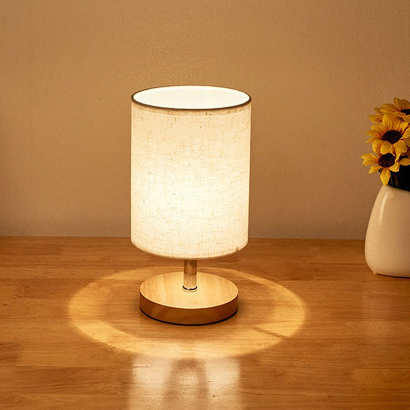 Lámpara de mesa minimalista de lino y madera