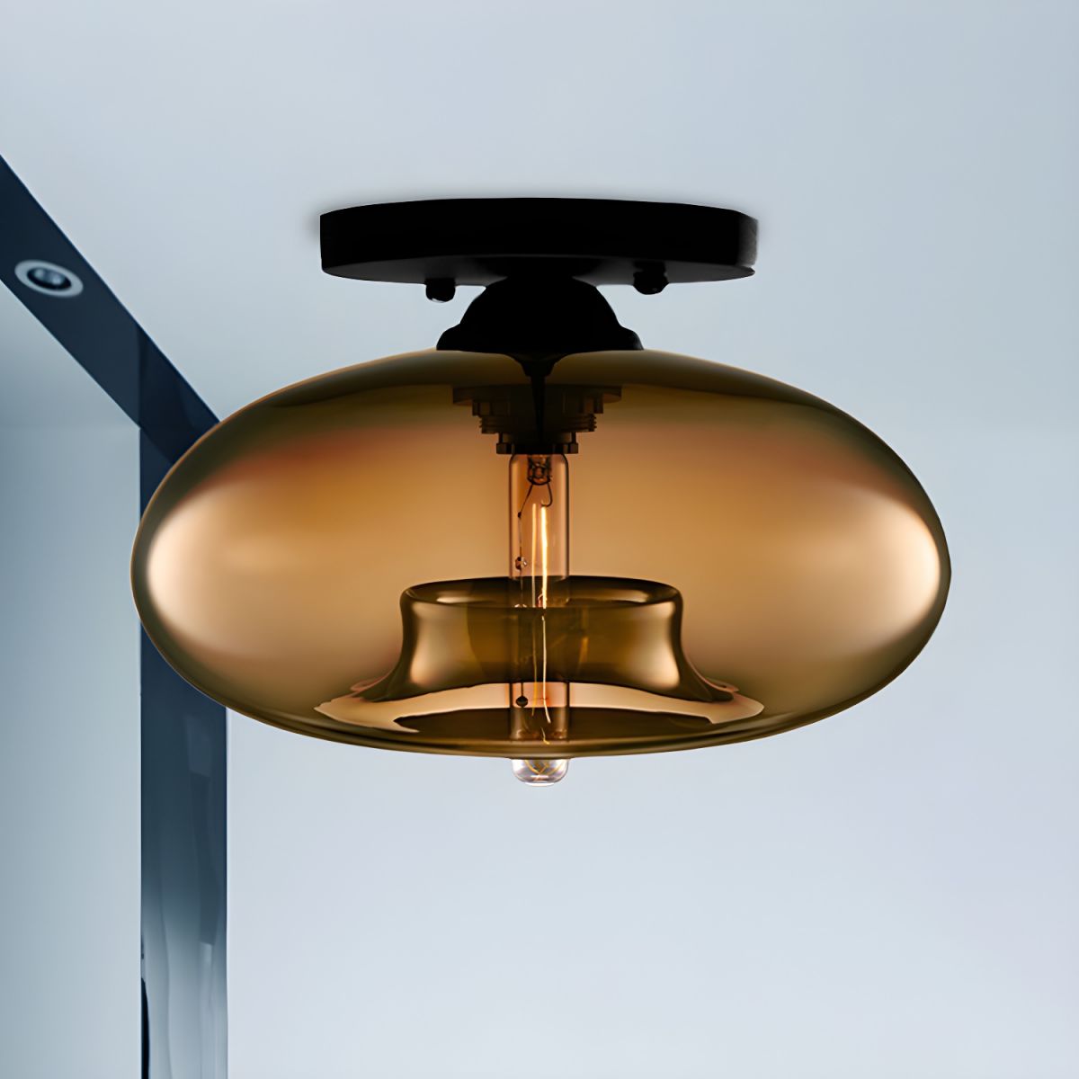 Luz de Techo con Pantalla Ovalada de Vidrio Estilo Industrial | Olviera