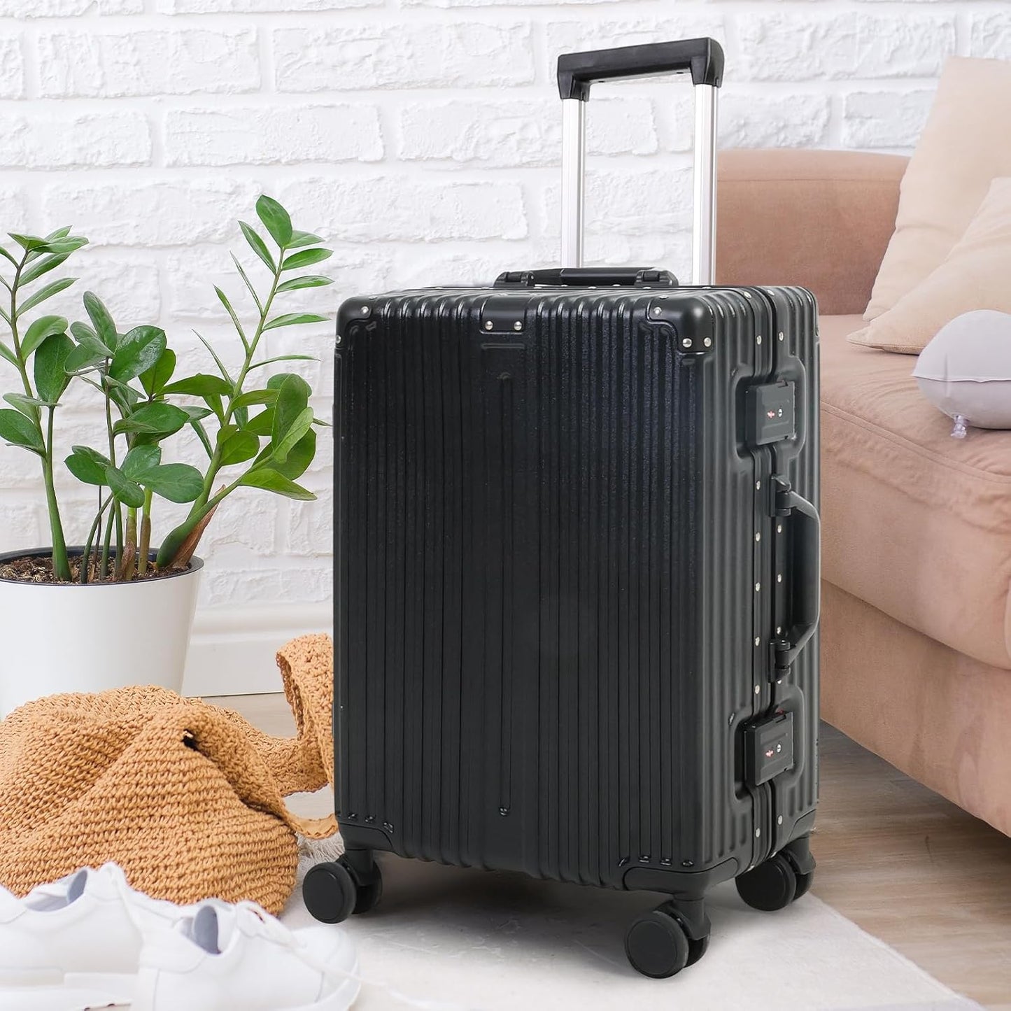 Maleta de Mano con Estructura de Aluminio y Cerradura TSA & Ruedas Silenciosas