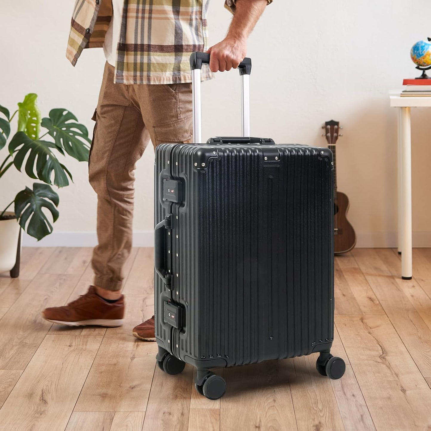 Maleta de Mano con Estructura de Aluminio y Cerradura TSA & Ruedas Silenciosas