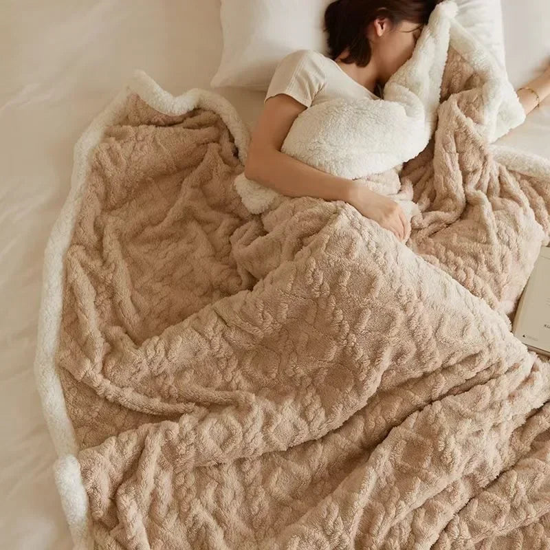 Manta de Invierno Elegante Hecha de Lana de Cordero Gruesa con Acento Elegante