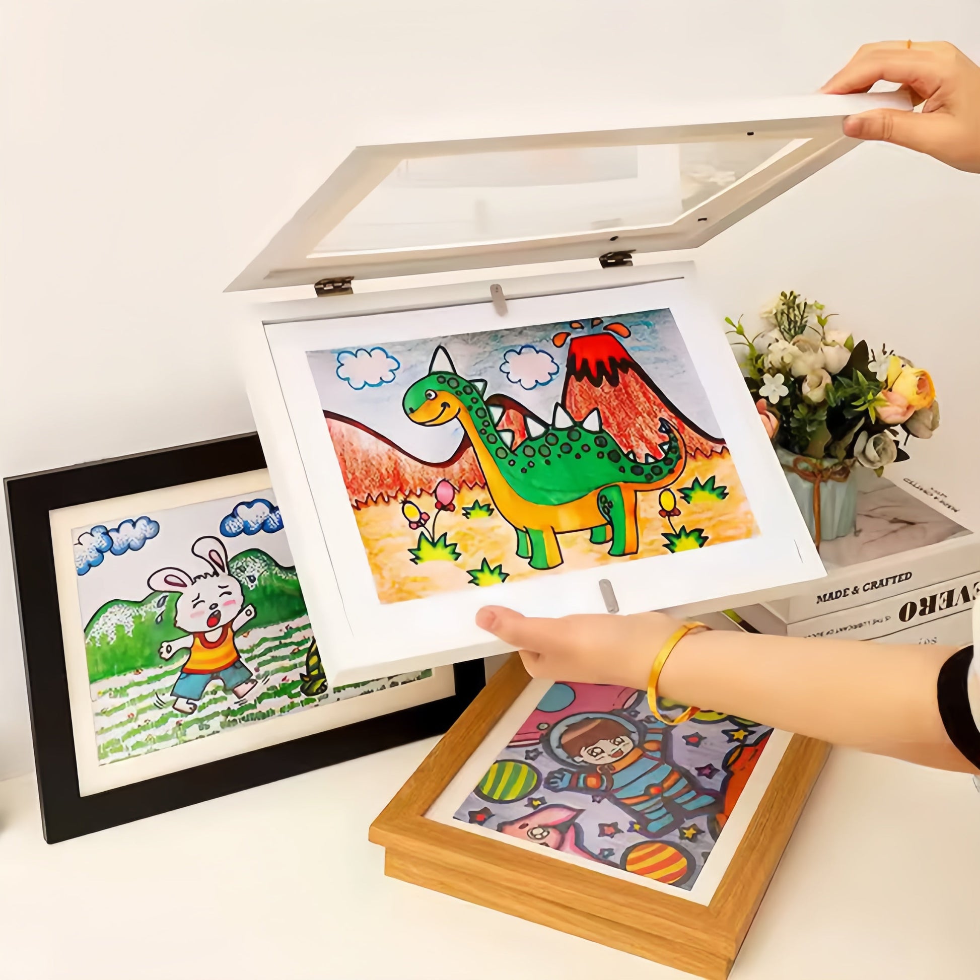 MemoryFrame™ – Marco de Fotos para el Arte Infantil