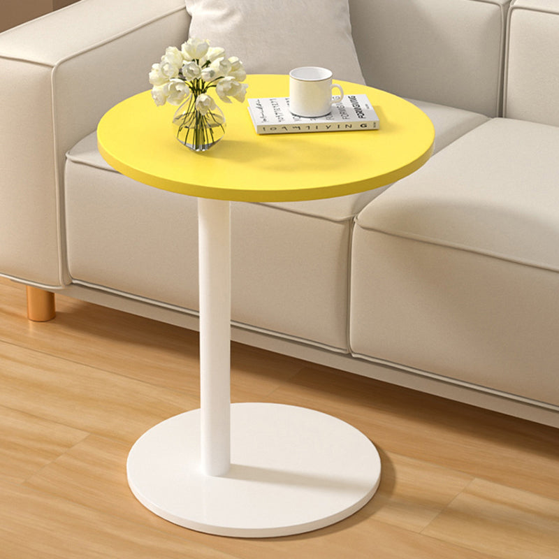 Mesa auxiliar redonda móvil de estilo minimalista moderno en MDF y acero inoxidable para salón y dormitorio