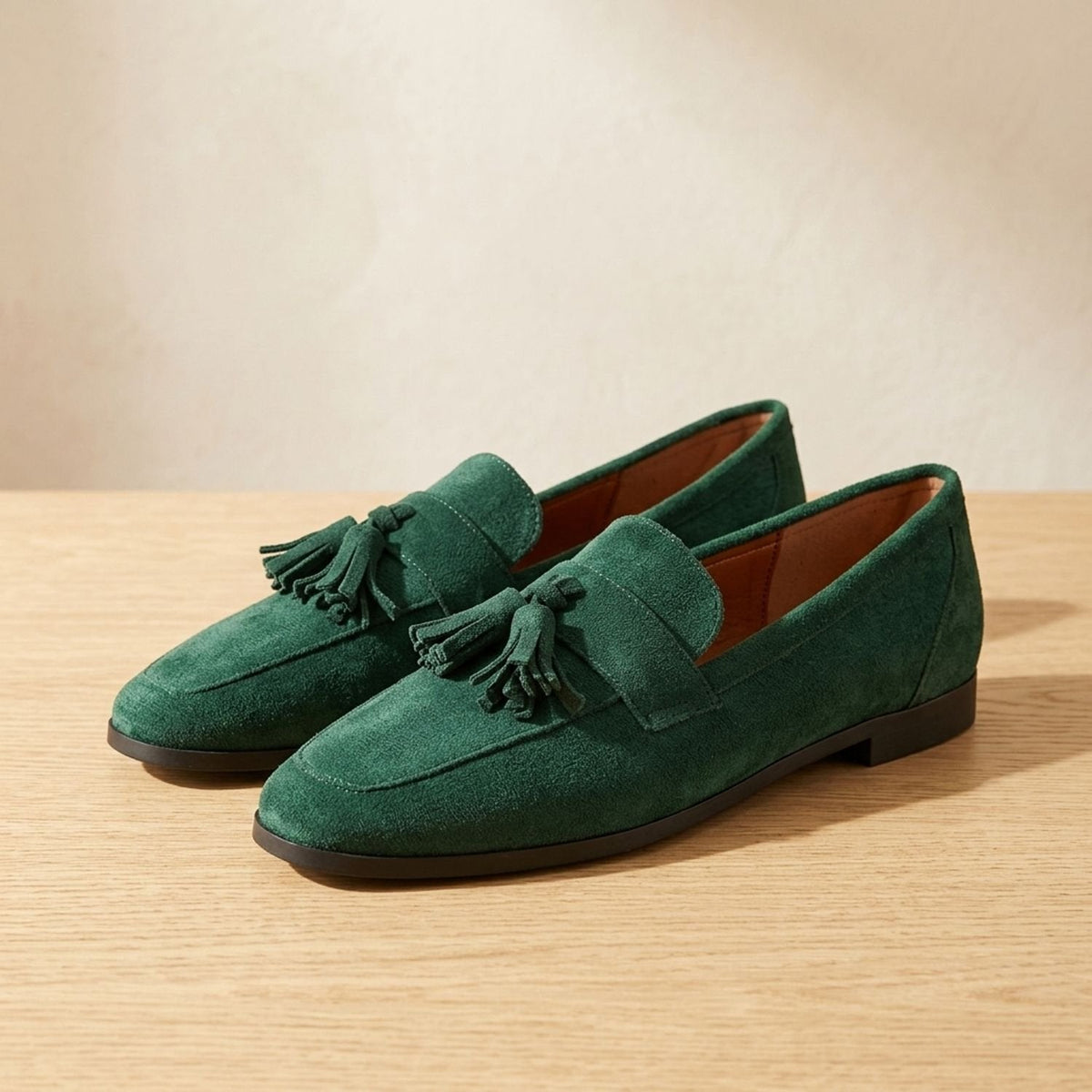 Mocasines planos de ante para mujer sin cordones con borlas