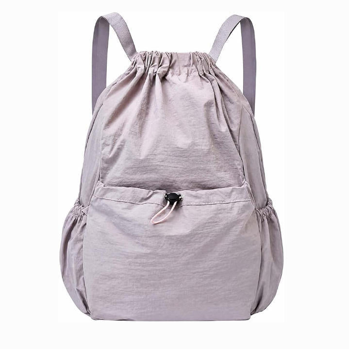 Mochila casual con cordón ajustable
