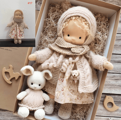 Muñeca de Tela Hecha a Mano en Estilo Waldorf Clásico