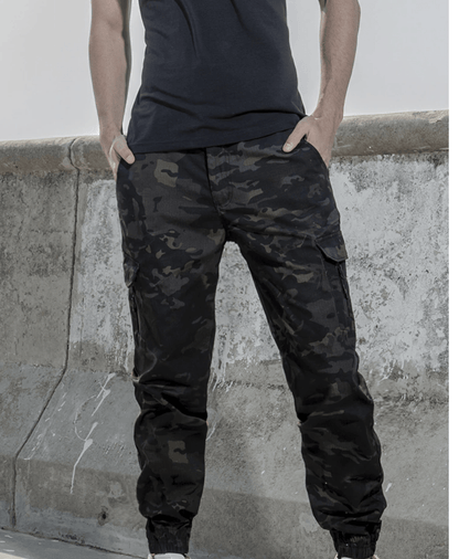 Pantalón jogger técnico e impermeable para hombre
