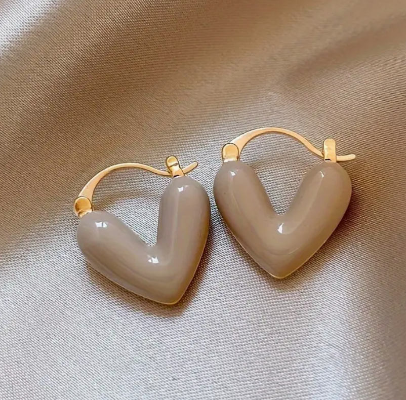 Pendientes Elegantes en Forma de Corazón