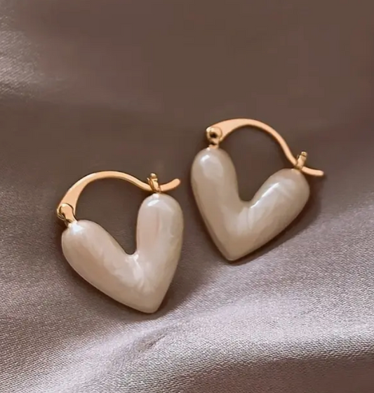 Pendientes Elegantes en Forma de Corazón
