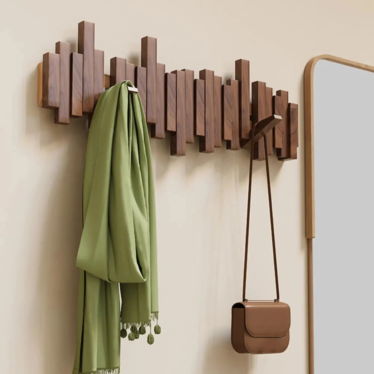 Perchero de Madera Sólida en Diseño de Piano | Zolavi