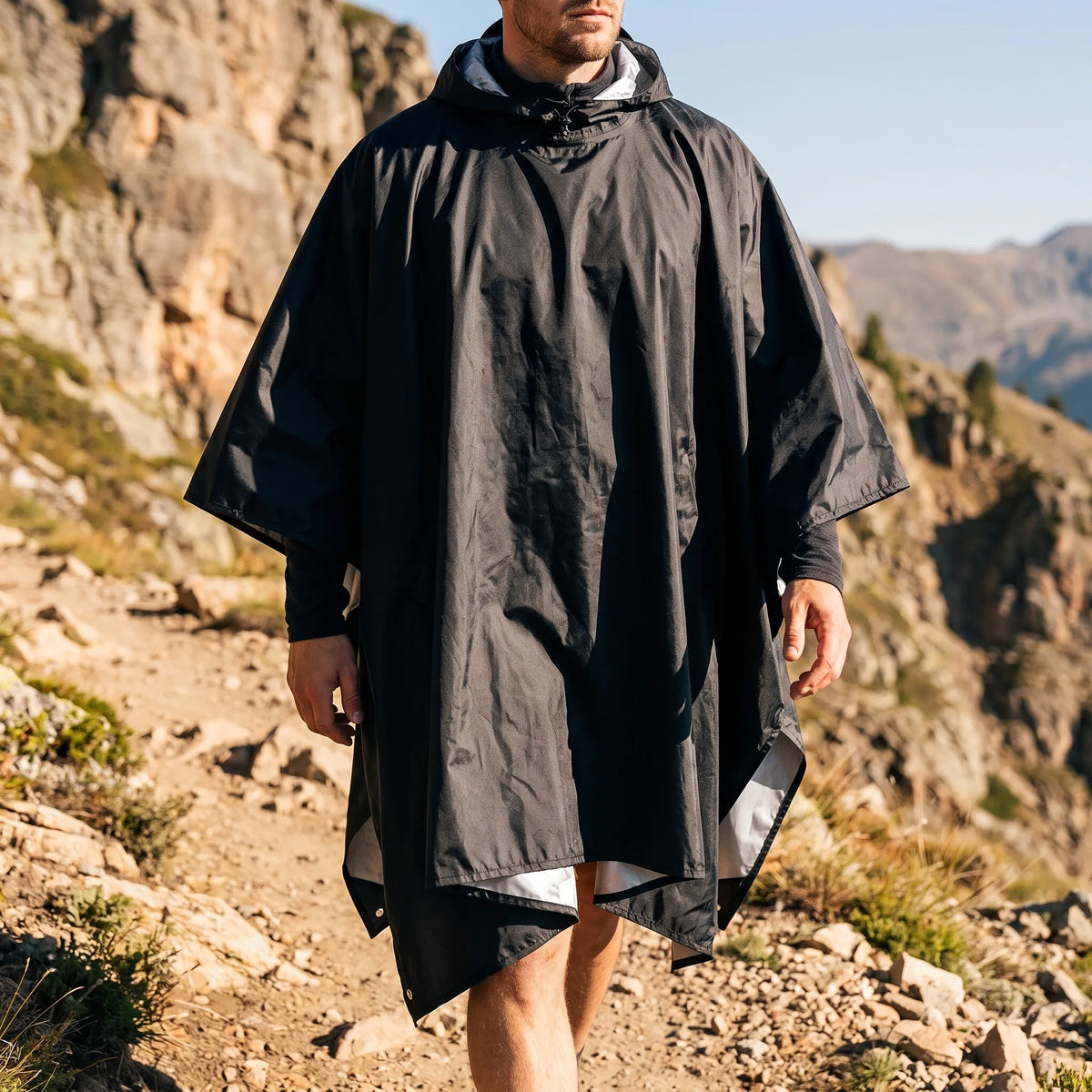 Poncho impermeable con capucha para exteriores