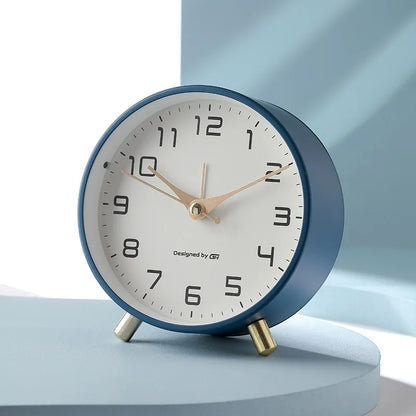 Reloj de Mesa Silencioso Escandinavo Moderno